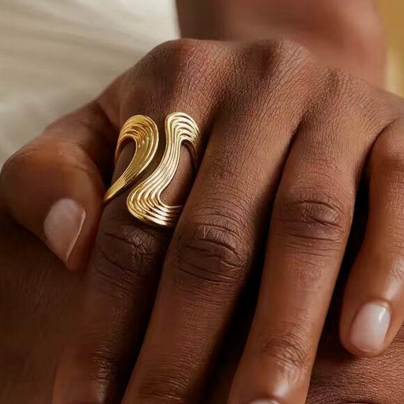 14K Gold Filled Geometric Ring - Picture 1 of 4